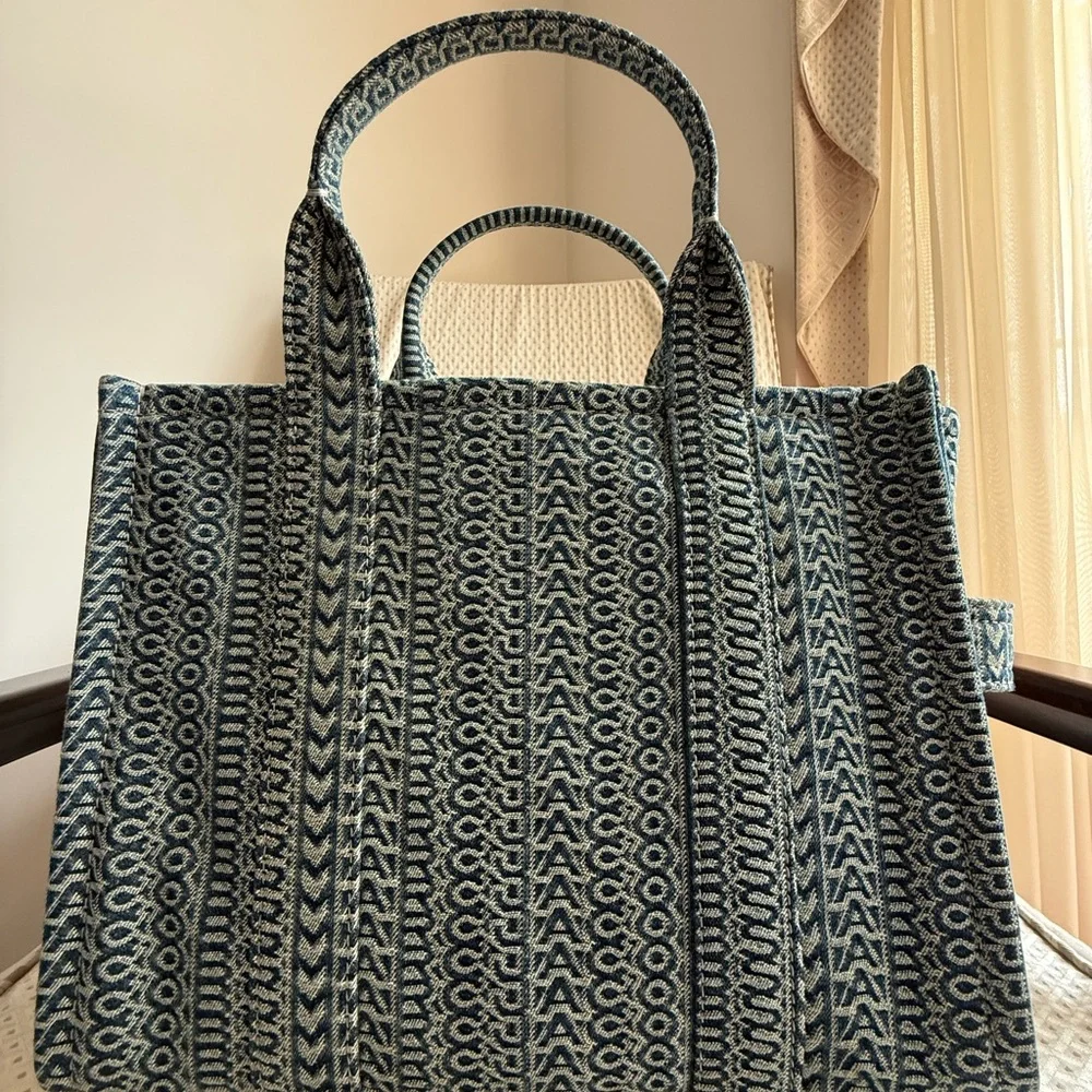 Marc Jacobs Sun Faded Denim Tote Bag - Picture 2 of 11